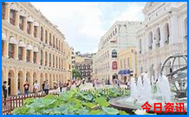 长沙到哪个城市旅游方便